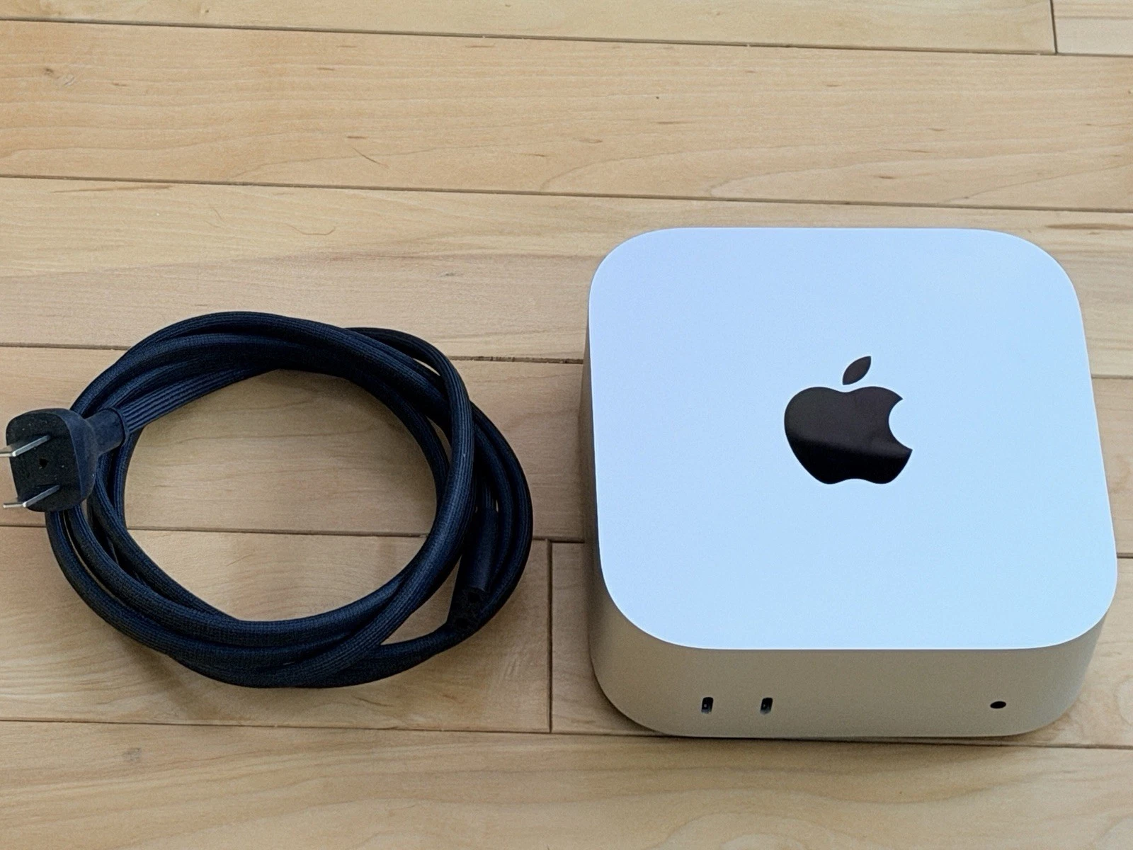 Used Apple Mac mini M4 24GB / 512GB 2024 Refurbished